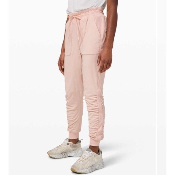 Lululemon Beyond The Studio Joggers 28” High Rise Feather Pink Athletic Pants 8 - Picture 1 of 10